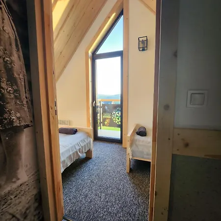 Pod Laskiem Czerwienne