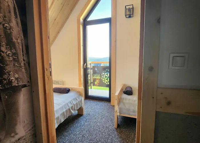 Pod Laskiem Czerwienne